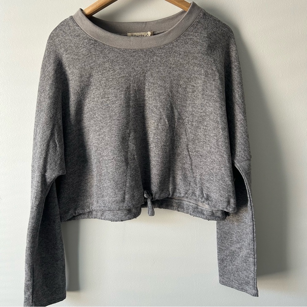 Liberty Love cropped sweatshirt L